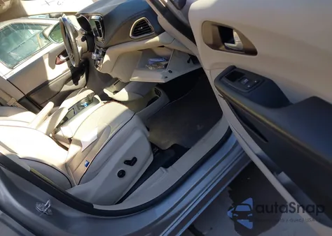 2017 Chrysler Pacifica Limited from USA, damaged, VIN 2C4RC1GG5HR782711